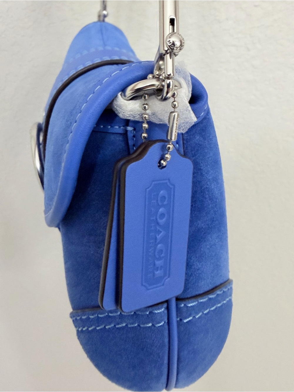 Blue Suede Coach SoHo buckle bag - Picture 4 of 7